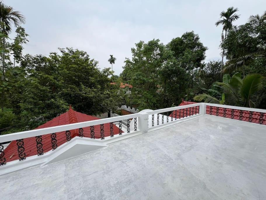 Kalarikkal House Villa Kochi ภายนอก รูปภาพ